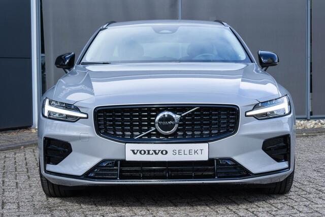 Volvo V60 B4 Automaat Plus Dark | Premium Audio by Harman Kardon | Elektrisch bedienbare voorstoelen | Adaptive Cruise Control | Blind Spot | Semi Elektrische Trekhaak