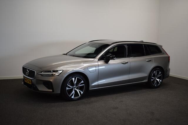 Volvo V60 2.0 T6 340pk AUT8 Twin Engine AWD R-Design Harman Kardon/ Stoelverw/ Donker glas/ Apple carplay