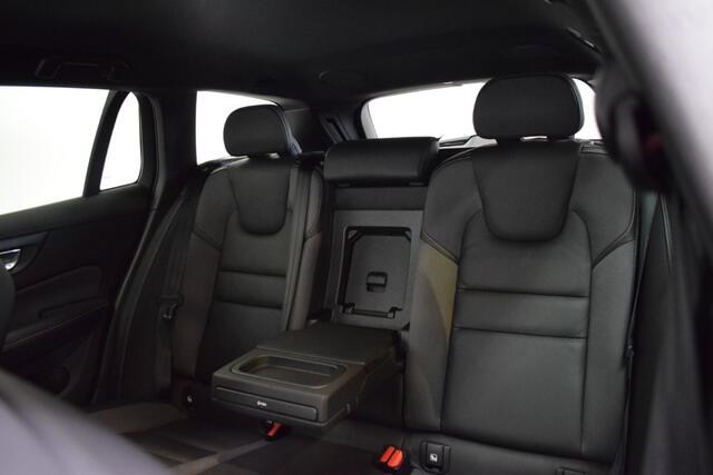 Volvo V60 2.0 T6 340pk AUT8 Twin Engine AWD R-Design Harman Kardon/ Stoelverw/ Donker glas/ Apple carplay