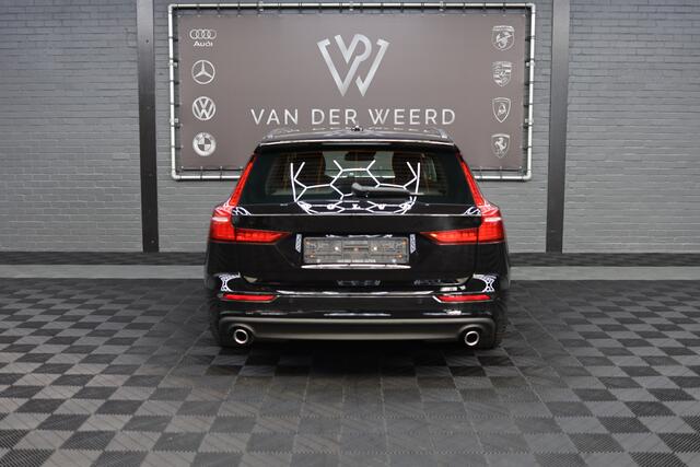 Volvo V60 2.0 T5 Momentum | Ned. Auto | Automaat | Trekhaak | BTW verrekenbaar |