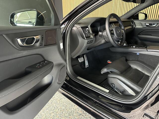 Volvo V60 2.0 T6 Recharge AWD R-Design Schuif kantel dak | 360 camera | Lederen bekleding | Trekhaak