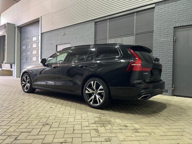 Volvo V60 T6 Recharge R-Design Expr. | Panoramadak | Stoel+Stuurverwarming | Camera | Keyless | Apple Carplay