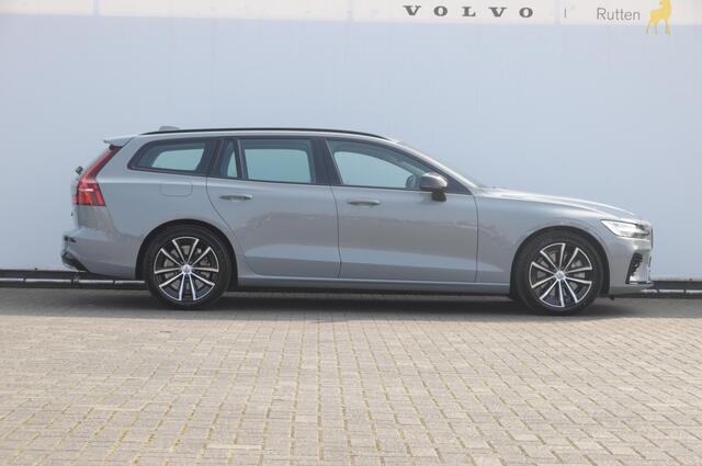 Volvo V60 T6 350PK Automaat Plus Dark / Adaptieve cruise control / Apple carplay / Elektrische stoelen met geheugen / Parkeersensoren met camera / Elektrische achterklep