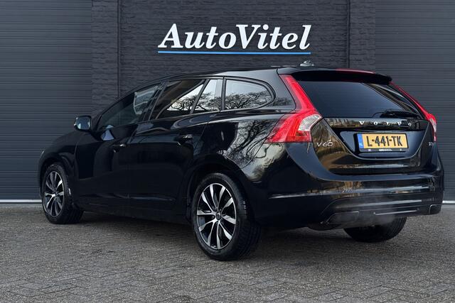Volvo V60 2.0 T3 Polar+ | Sportleder | PDC V & A | Stoelverwarming