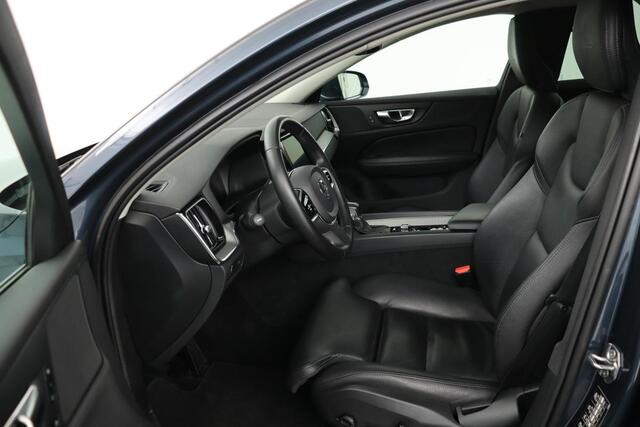 Volvo V60 2.0 T4 Inscription | Leder | Stoelverwarming | Carplay | Camera | Memory | Navigatie | Full LED | Dodehoek detectie | Verwarmde voorruit