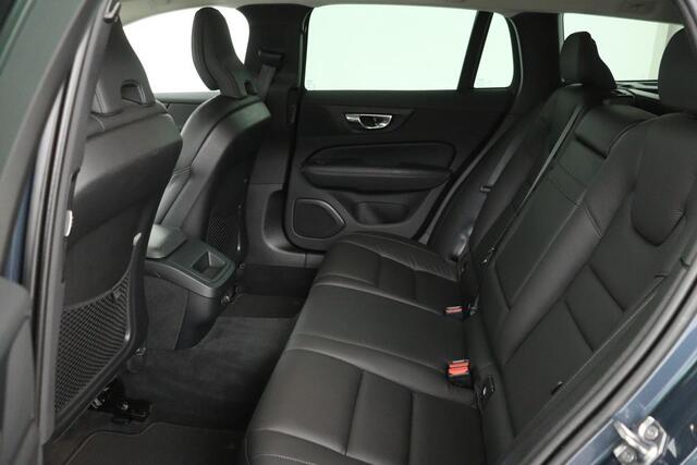 Volvo V60 2.0 T4 Inscription | Leder | Stoelverwarming | Carplay | Camera | Memory | Navigatie | Full LED | Dodehoek detectie | Verwarmde voorruit