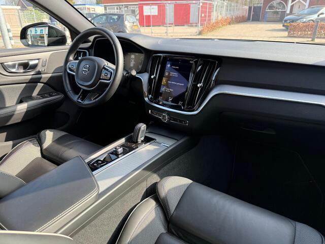Volvo V60 2.0 B3 R-Design