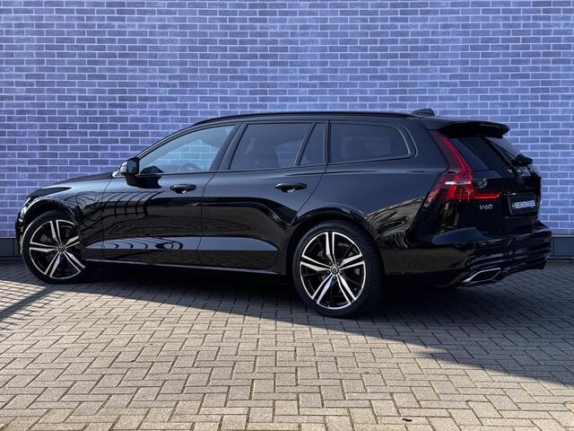 Volvo V60 T6 Plug-in hybrid AWD Plus Dark | Longe Range | Navi | 360 Camera | Getint Glas | Elek. Stoelen | Memory | Adaptieve Cruise | Stoel-/Stuurverwarming | Park Assist | Voorruit Verwarming | Dodehoekdetectie | BLIS | 19" LM