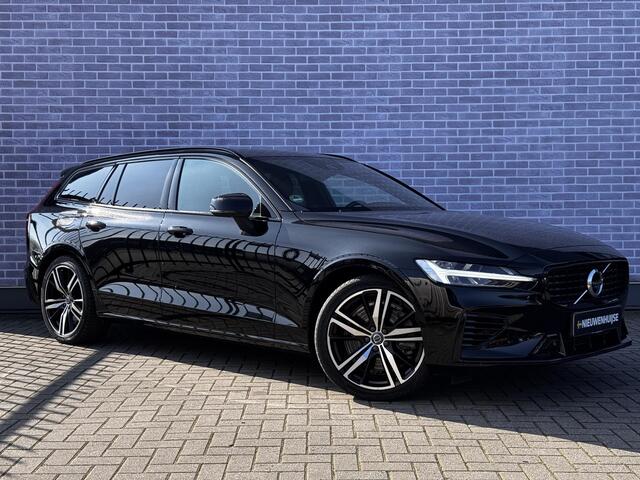Volvo V60 T6 Plug-in hybrid AWD Plus Dark | Longe Range | Navi | 360 Camera | Getint Glas | Elek. Stoelen | Memory | Adaptieve Cruise | Stoel-/Stuurverwarming | Park Assist | Voorruit Verwarming | Dodehoekdetectie | BLIS | 19" LM