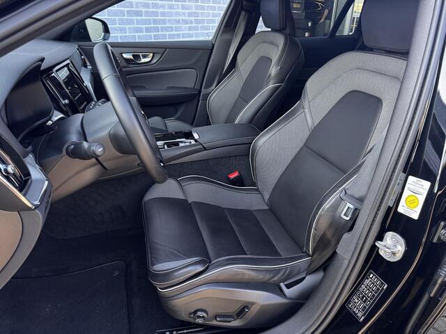Volvo V60 T6 Plug-in hybrid AWD Plus Dark | Longe Range | Navi | 360 Camera | Getint Glas | Elek. Stoelen | Memory | Adaptieve Cruise | Stoel-/Stuurverwarming | Park Assist | Voorruit Verwarming | Dodehoekdetectie | BLIS | 19" LM