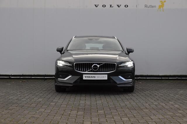 Volvo V60 B3 177PK Automaat Inscription Mild hybride / Adaptieve cruise Control / Pilot assist / BLISS / standkachel / Stoel stuur en achterbankverwarming/ DAB+ / Elektrische stoelen met geheugen functie / Parkeersensoren met camera / Semi Automatische Trekhaak /