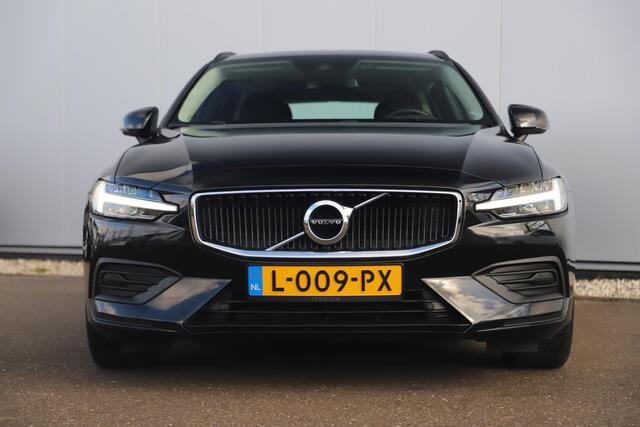 Volvo V60 2.0 B3 Momentum Advantage 164PK Trekhaak Navigatie Carplay Clima Cruise Rijstrooksensor Full LED Parkeersensor