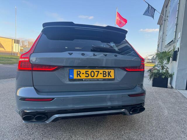 Volvo V60 2.0 T6 Plug-in hybrid AWD Plus Dark Meest Sportieve / Luxe uitvoering incl. meest uitgebreide Heico pakket