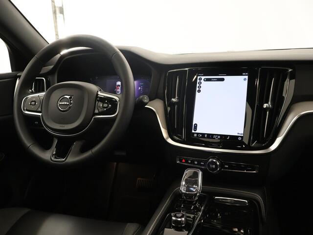 Volvo V60 2.0 T6 Plug-in hybrid AWD Plus Dark | Sportstoelen met Memory | Navigatie | Parkeercamera | Stoel/Stuurverarming | Keyless Go | Carplay |