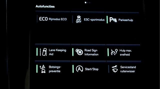 Volvo V60 2.0 T5 184kW/250pk Aut8 Business Pro PANORAMADAK + CLIMA + CRUISE + LEER + EL.TREKHAAK + LANE ASSIST + STOELVERWARMING + CD-SPELER + VOLVO ON-CALL + STOELVERWARMING + APPLE CARPLAY/ANDROID AUTO + DAB AUDIO + PARKSENSOREN V&A + 18" LM-VELGEN!!