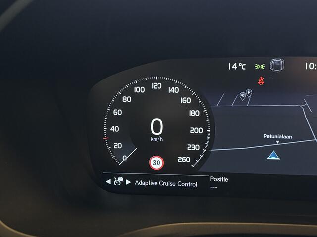 Volvo V60 2.0 T8 Recharge AWD Inscription - FULL - Panodak / Leer met klima en massage / Head Up / BLIS / Dab+ / Apple Carplay / HK / 360 camera