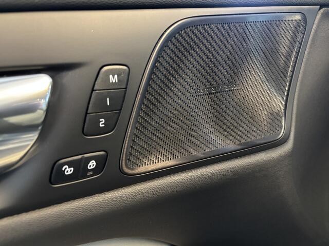 Volvo V60 2.0 T8 Recharge AWD Inscription - FULL - Panodak / Leer met klima en massage / Head Up / BLIS / Dab+ / Apple Carplay / HK / 360 camera