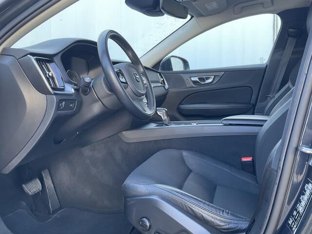Volvo V60 2.0 T5 Momentum Pro Stoel/Stuurverw. Nav/Cam/DAB SAVILE GREY