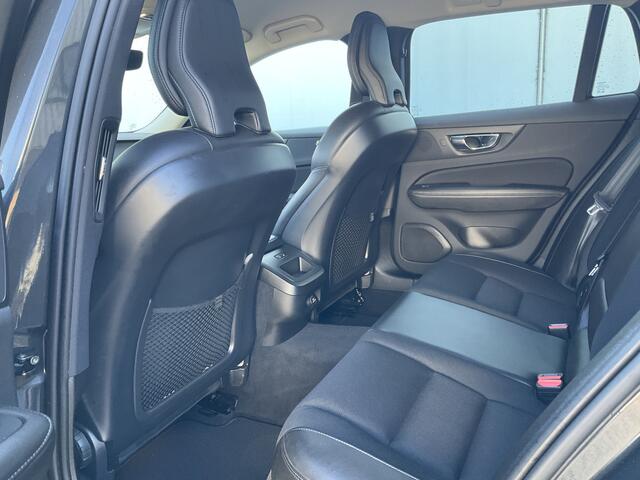 Volvo V60 2.0 T5 Momentum Pro Stoel/Stuurverw. Nav/Cam/DAB SAVILE GREY
