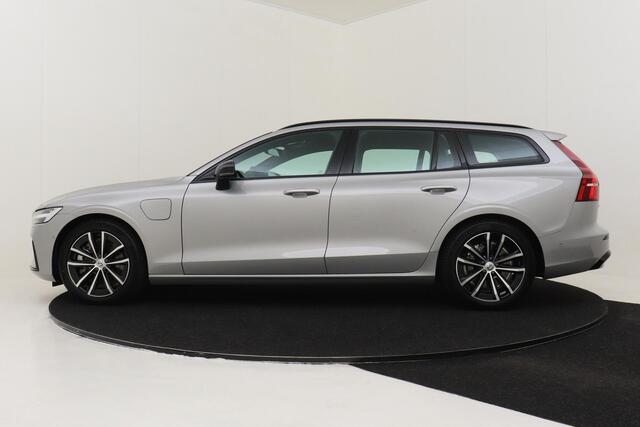 Volvo V60 T6 RECHARGE PLUS DARK -PANO.DAK|HK-AUDIO|360°CAM|BLIS|TREKHAAK