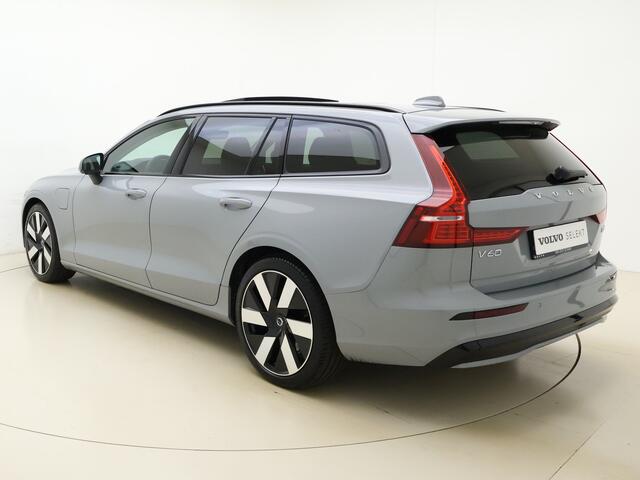 Volvo V60 T8 455pk AWD Ultra Dark / Head-Up / Panoramadak / El. Trekhaak / 19'' / FULL-LED / Harman&Kardon / Lederen Dashboard / Adapt. Cruise / BLIS / Achterb. Verwarming /