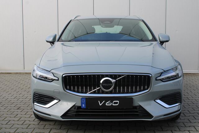 Volvo V60 2.0 T6 Plug-in hybrid AWD Essential Edition