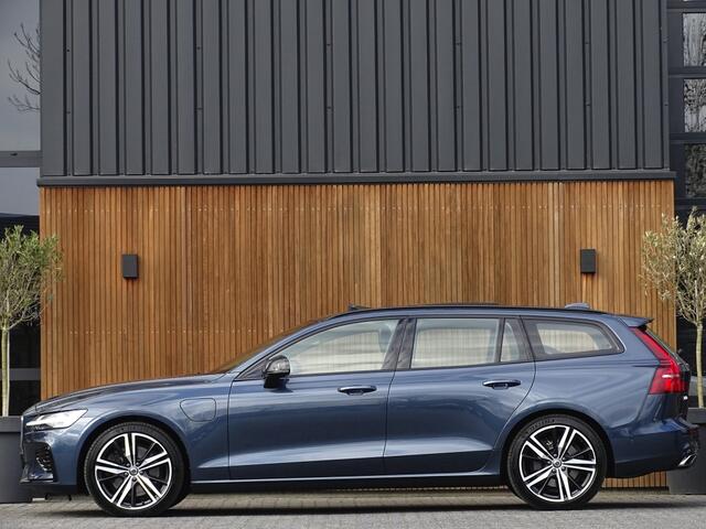 Volvo V60 T8 390PK / AWD / B&W / 2020 / LED