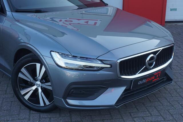 Volvo V60 2.0 B3 Momentum Advantage | Climate Pack | Camera | Trekhaak | Origineel NL |