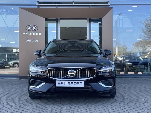 Volvo V60 2.0 T6 Plug-in hybrid AWD Core Bright