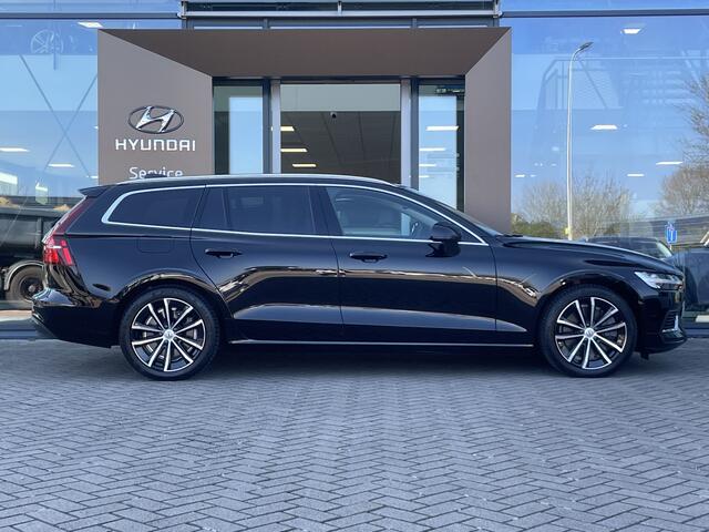 Volvo V60 2.0 T6 Plug-in hybrid AWD Core Bright