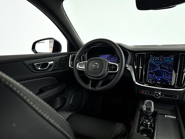 Volvo V60 B3 Aut. Plus Dark | Panoramadak | Trekhaak | Harman Kardon | 360 camera
