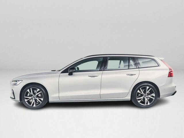 Volvo V60 B3 Aut. Plus Dark | Panoramadak | Trekhaak | Harman Kardon | 360 camera