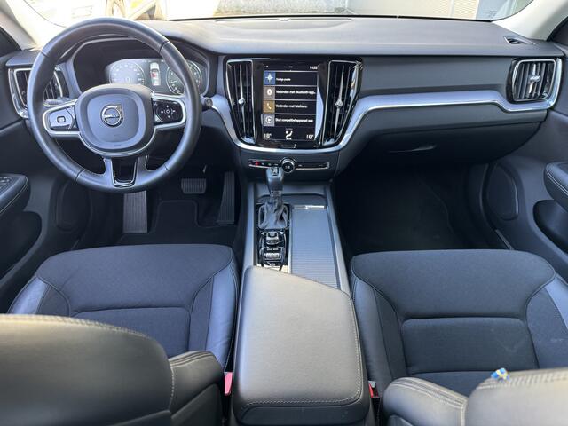 Volvo V60 2.0 T4 Momentum Pro