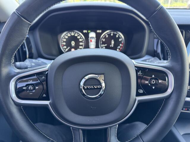 Volvo V60 2.0 T4 Momentum Pro