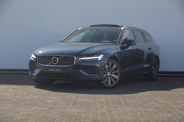 Volvo V60 T8 390PK Automaat Recharge AWD Inscription / Adaptieve cruise control / BLIS / Elektrische stoel met geheugen / Panoramadak / Keyless entry / Parkeersensoren met camera /
