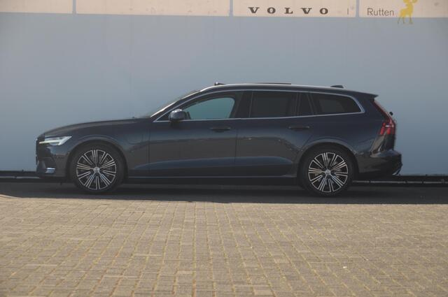Volvo V60 T8 390PK Automaat Recharge AWD Inscription / Adaptieve cruise control / BLIS / Elektrische stoel met geheugen / Panoramadak / Keyless entry / Parkeersensoren met camera /