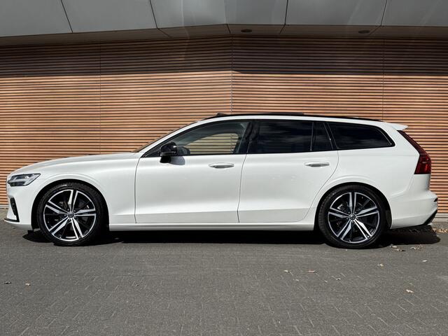 Volvo V60 2.0 B4 R-Design Black-Line Panodak / Adapt. Cruise / Dodehoek / LED / 19inch