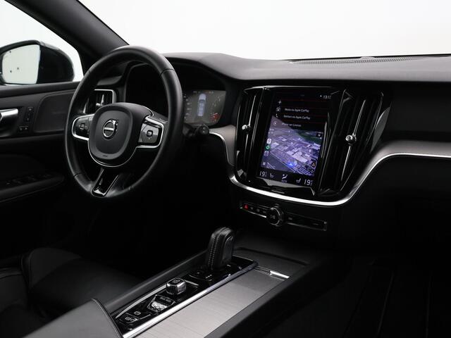 Volvo V60 2.0 B4 197 PK AUT. R-DESIGN + WEGKL. TREKHAAK | HARMAN/KARDON | LEDER | 19 INCH | ADAPTIVE CRUISE CONTROL