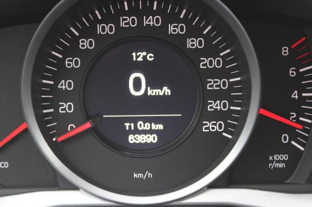 Volvo V60 1.5 T2 122pk Nordic automaat ECC/cruise/TomTom navi