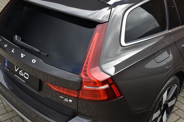 Volvo V60 T6 350PK Plug-in hybrid AWD Essential | Moritz leder blond | Driver assist pack | Climate pack | PDC voor en achter