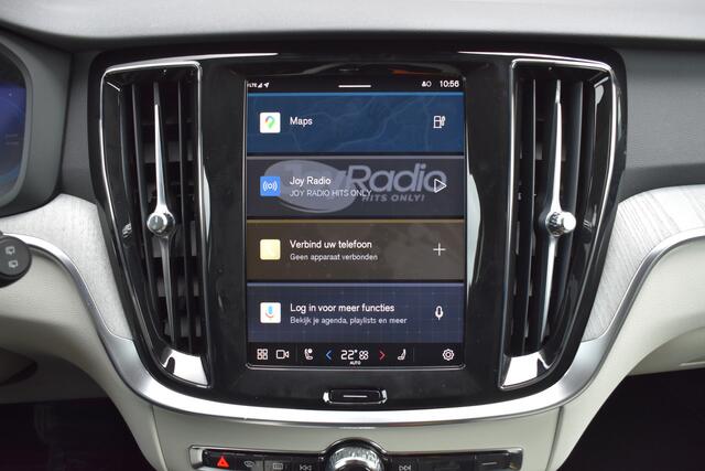 Volvo V60 T6 350PK Plug-in hybrid AWD Essential | Moritz leder blond | Driver assist pack | Climate pack | PDC voor en achter