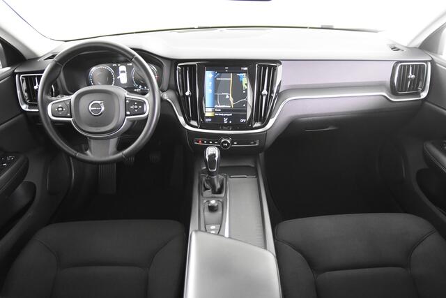 Volvo V60 2.0 D3 Momentum *1ste Eigenaar*Navigatie*Trekhaak*