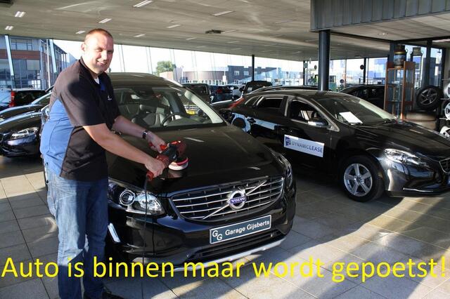 Volvo V60 2.0 T6 Recharge AWD Inscription Lederen bekleding - Head Up Display - Panorama Dak - - Privacy glas - Park Pack - Winter Pack - Camera achter
