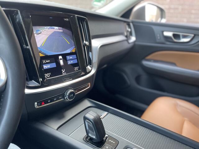 Volvo V60 2.0 B3 Momentum, LEDEREN BEKLEDING.