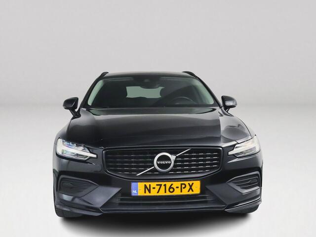 Volvo V60 B3 Aut. Momentum Advantage | Parkeercamera | Trekhaak | Stoel- en stuurverwarming