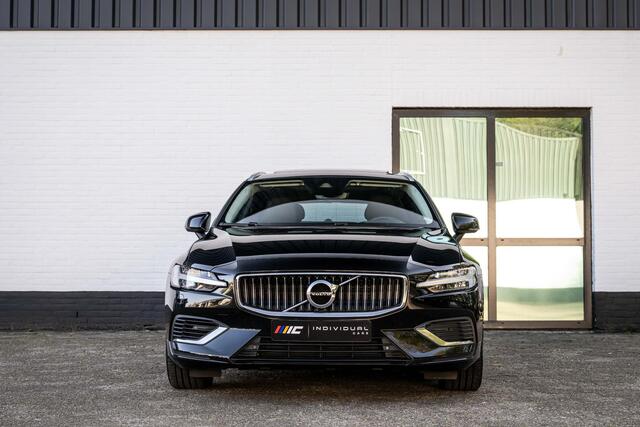 Volvo V60 2.0 T6 Recharge AWD Inscription B&W Nappa