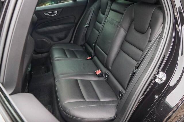 Volvo V60 2.0 D4 Inscription | Trekhaak | Memory | Leder