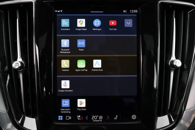 Volvo V60 B3 Essential Edition - IntelliSafe Assist & Surround - Parkeercamera achter - Verwarmde voorstoelen, stuur & achterbank - Parkeersensoren voor & achter - Draadloze tel. lader - Elektr. inklapbare trekhaak - 18' LMV