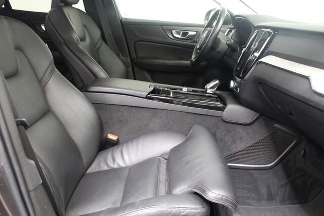 Volvo V60 T8 Twin Engine AWD Inscription | Rijklaarprijs | Intelli packs | Head-up |