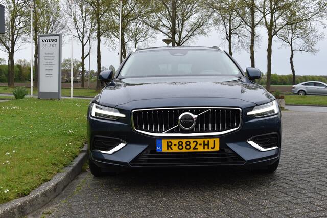 Volvo V60 B3 177PK Automaat Plus Bright | Leder | Stoel/Stuur verwarming | Elektr. stoel | Camera | 18"LMV